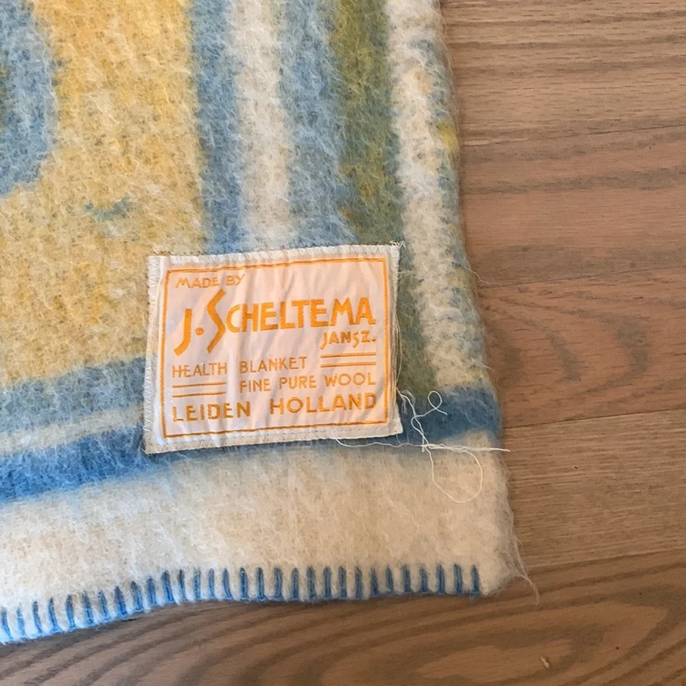 Vintage Art Deco Wool Blanket in perfect condition! - Picture 2 of 8